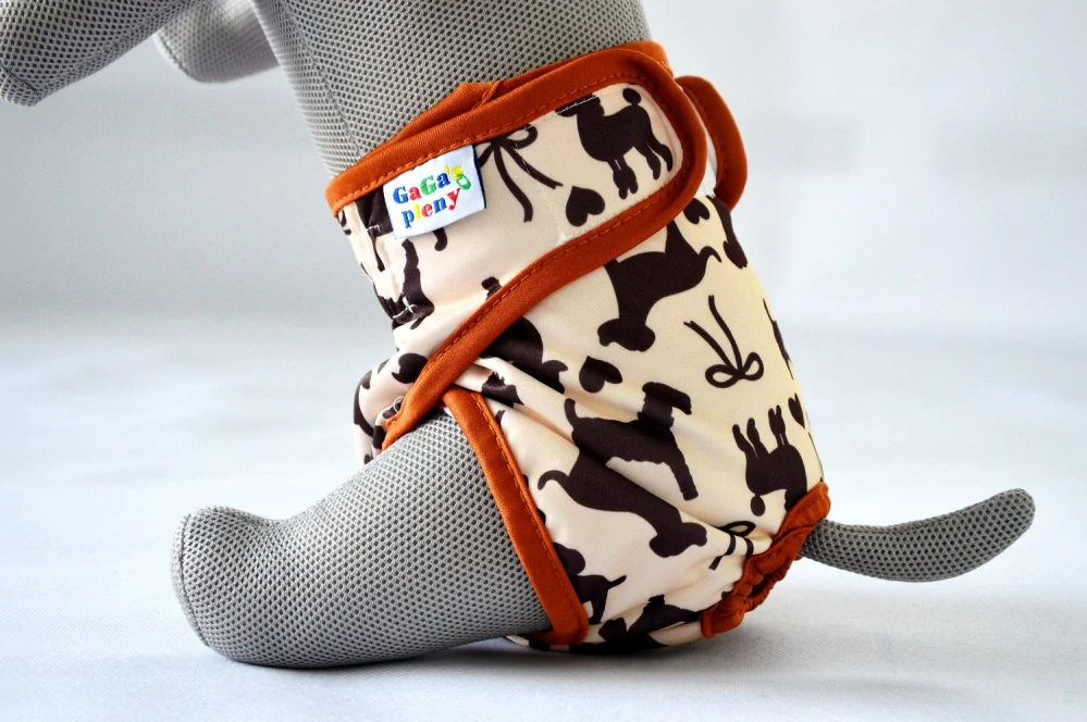 Hárací kalhotky pro psy – Hnědý pes