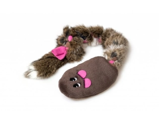 Plyšová hračka pro psy – krysa s králičí kožešinou, tmavě hnědá